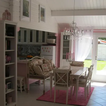 Holiday home With 2 Bedrooms
