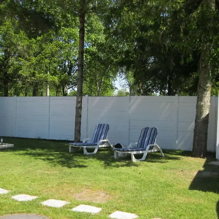 With 2 Bedrooms Holiday home *